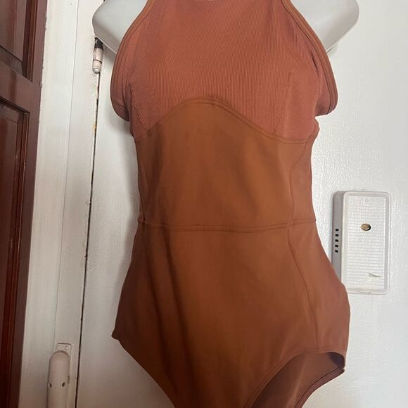 New Balance Bandier Bodysuit For One Piece Leotard Shirt Top - Picture 5 of 7